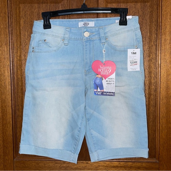 YMI Pants - 🌺 NEW LADIES YMI WANNA BETTA BUTT DENIM SHORTS. SIZE 7/28. 🌺